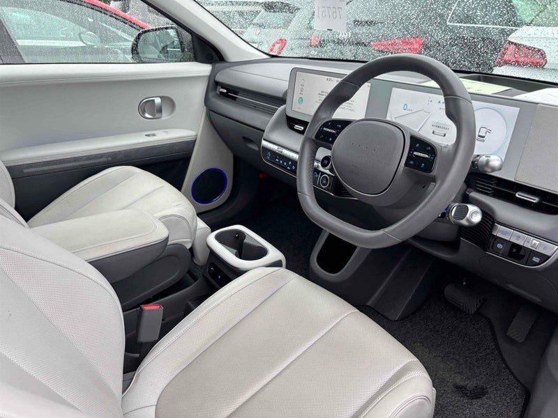 2022 Hyundai IONIQ 5 Lounge Low KMs EV, photo 3