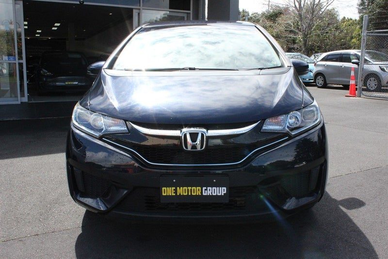 2016 Honda Fit Hybrid L PACKAGE, photo 3