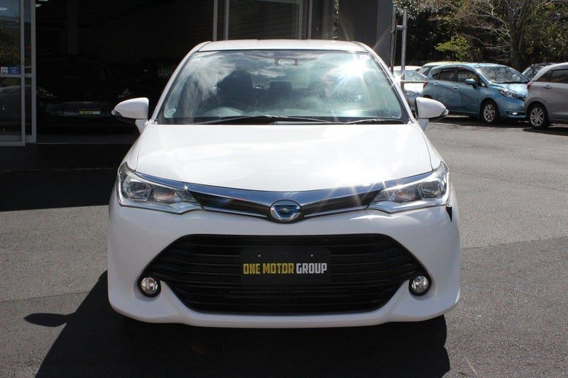 2015 Toyota Corolla AXIO HYBRID G Facelift, photo 3