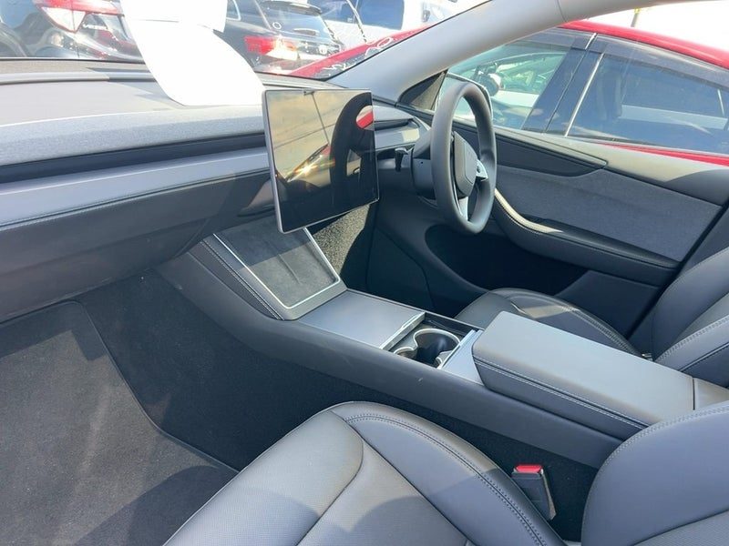 2025 Tesla Model Y RWD / New Shape / Grade 5A, photo 3
