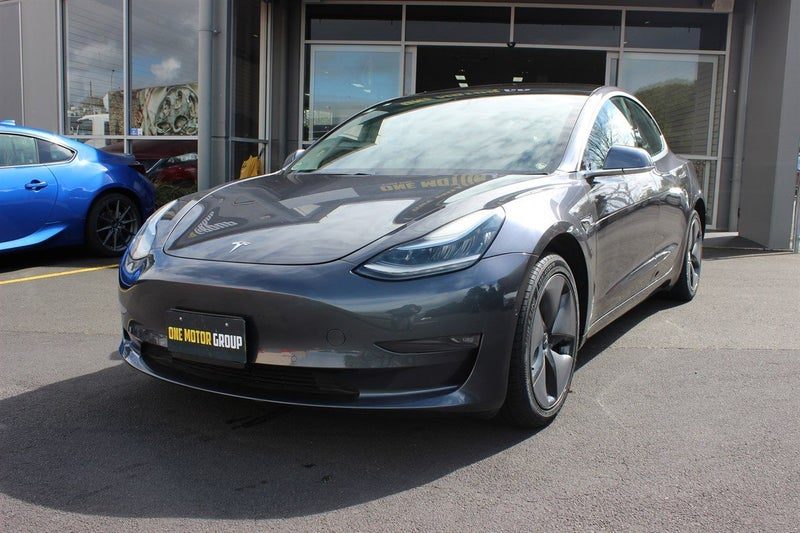 2019 Tesla Model 3 Long Range AWD, photo 2
