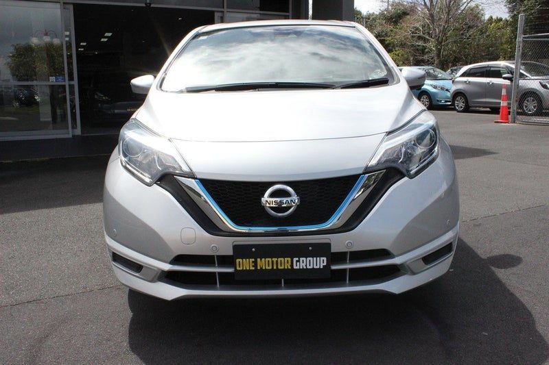2016 Nissan Note E-Power Hybrid, photo 3