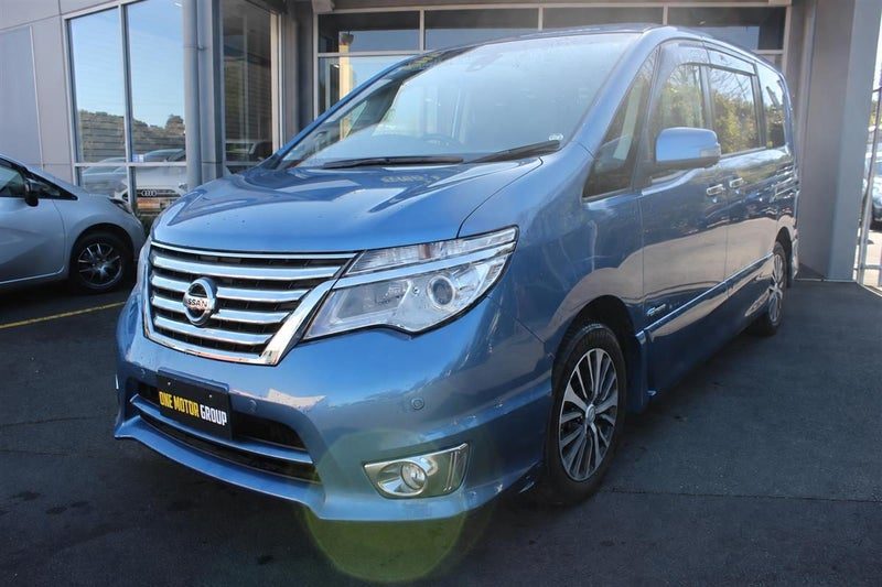 2016 Nissan Serena Highway Star, photo 2