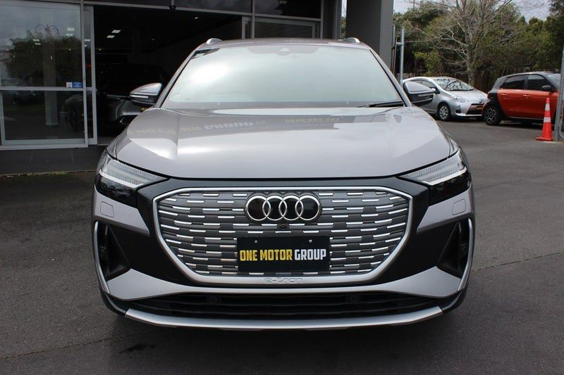 2023 Audi Q4 E-tron 40 S-line 82kWh, photo 3