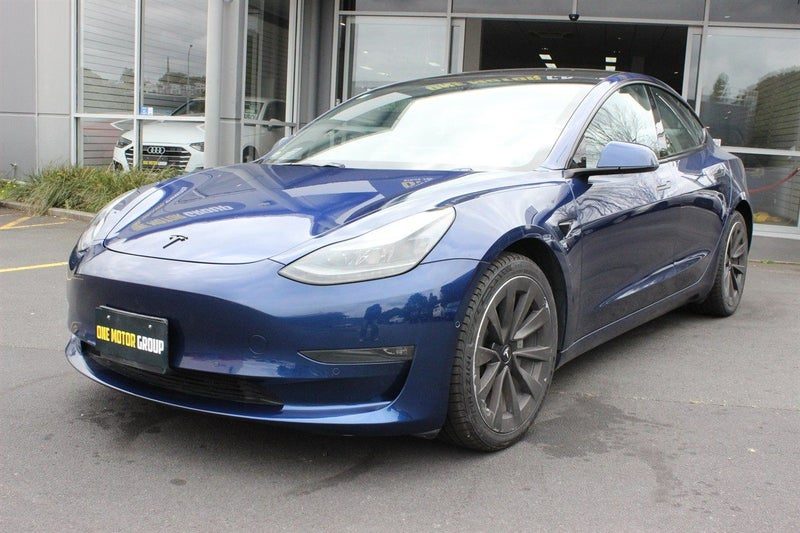 2021 Tesla Model 3 Long Range AWD, photo 2