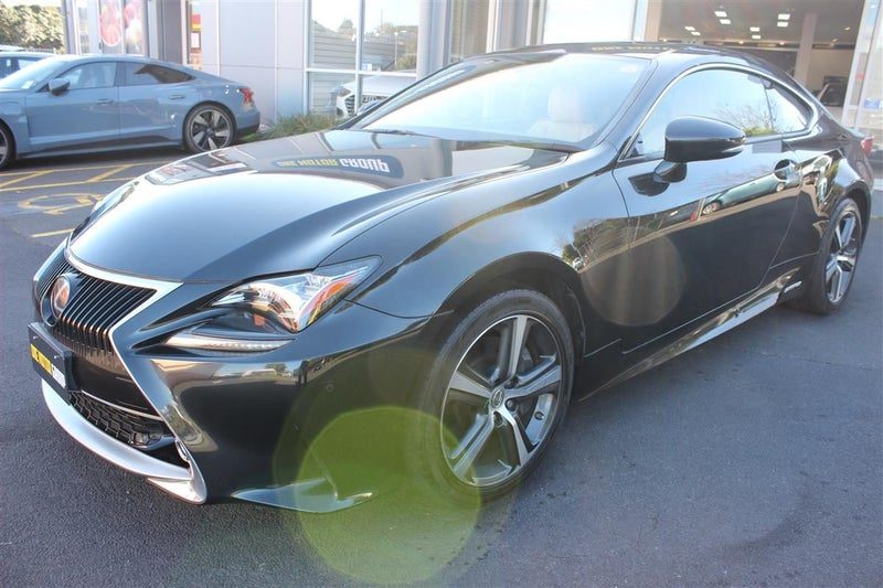 2017 Lexus RC300h RC300h Version L Coupe Hybrid, photo 2