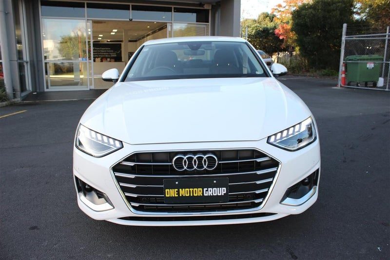 2020 Audi A4 35TFSI ADVANCED / Mint Condition, photo 3