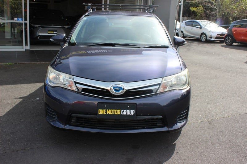 2013 Toyota Corolla Fielder, photo 3