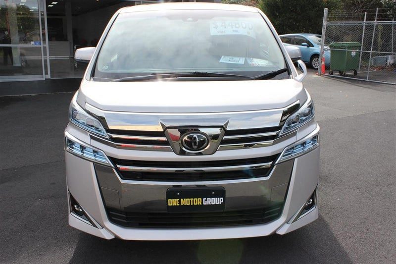 2021 Toyota Alphard 3.5, photo 2