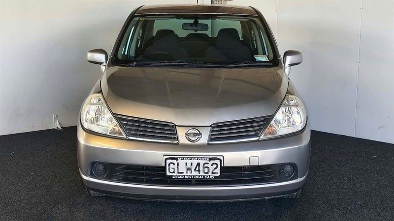 2006 Nissan Tiida Latio, photo 2