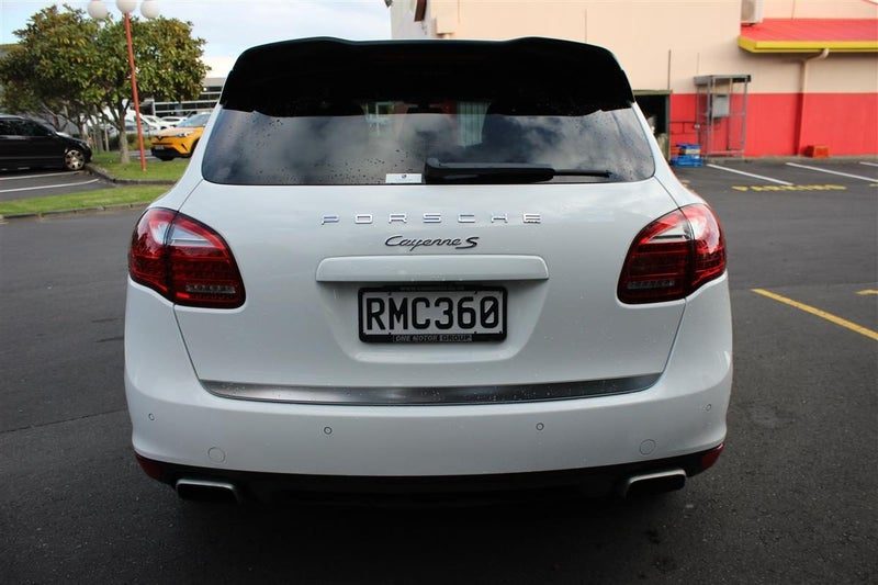 2014 Porsche Cayenne S Hybrid 3.0V6 Heated Leather, photo 3