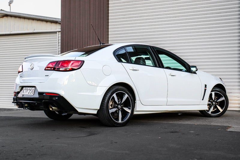 2017 Holden Commodore VF2 SV6, photo 2