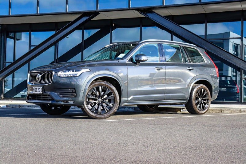 2021 Volvo XC90 D5 AWD Momentum
