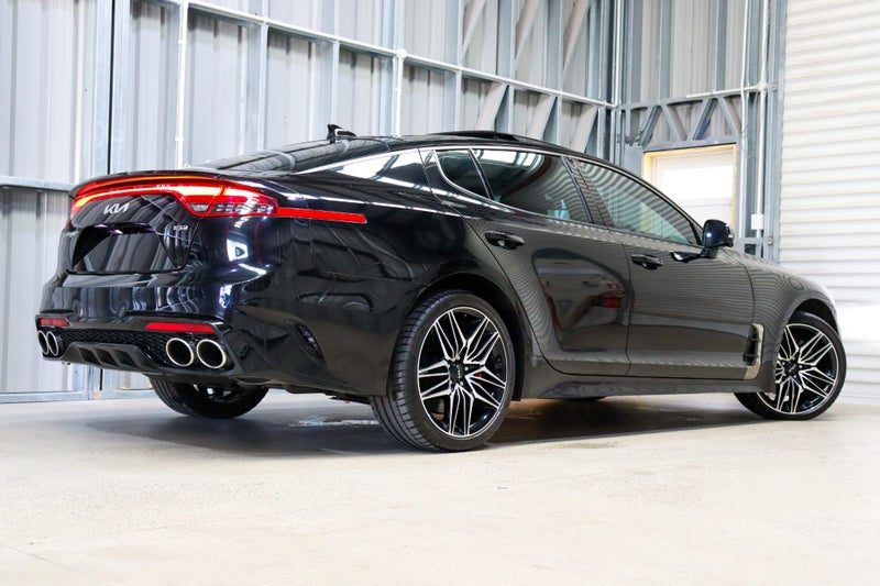 2023 Kia Stinger GT Sport 3.3 V6 Twin-Turbo 8A/T, photo 2
