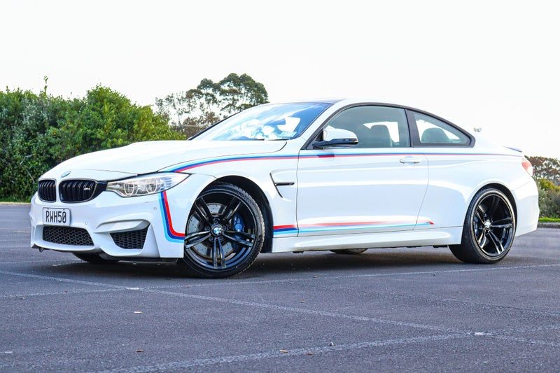 2014 BMW M4 CARBON EDITION