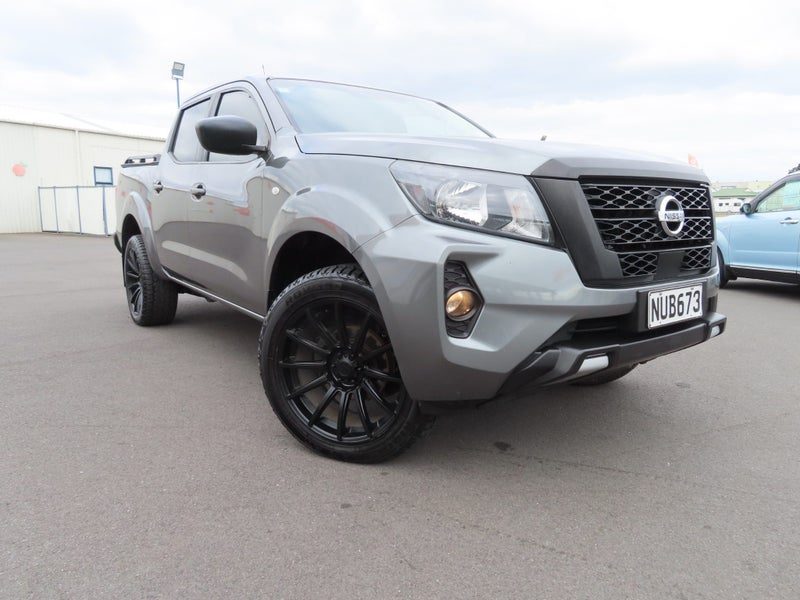 2021 Nissan Navara SL