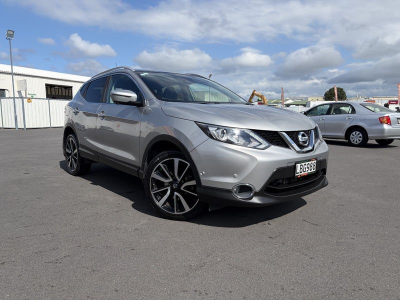 2017 Nissan Qashaqi Ti **Top Spec, 1 Owner**