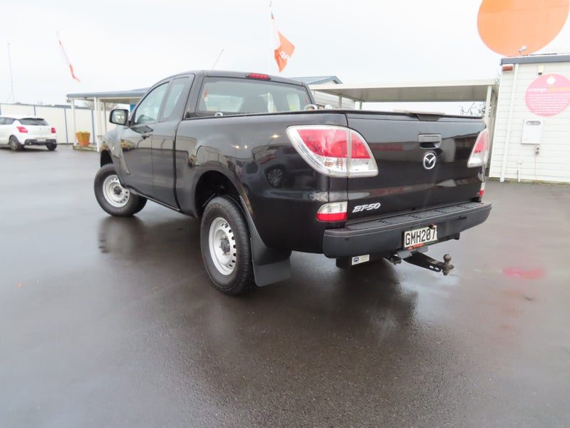 2012 Mazda BT-50 GLX Extra Cab, photo 2