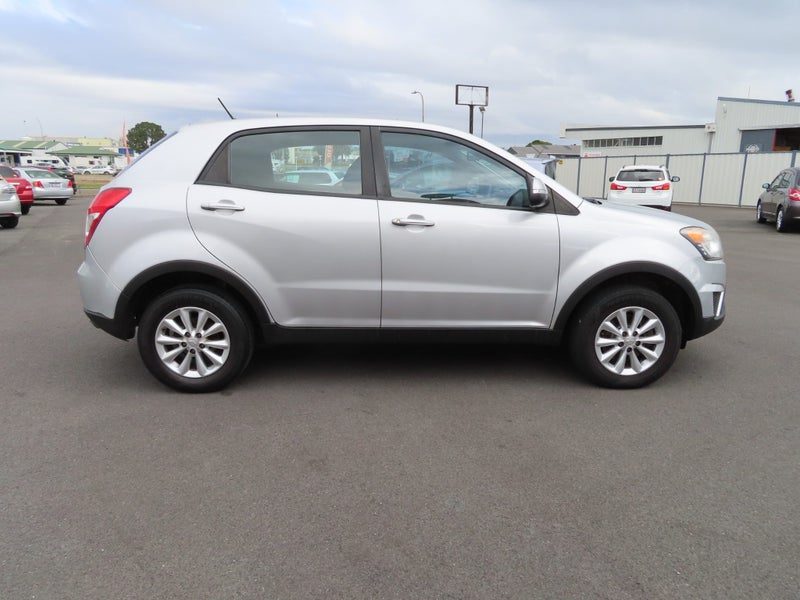 2014 SsangYong Korando Sport, photo 3