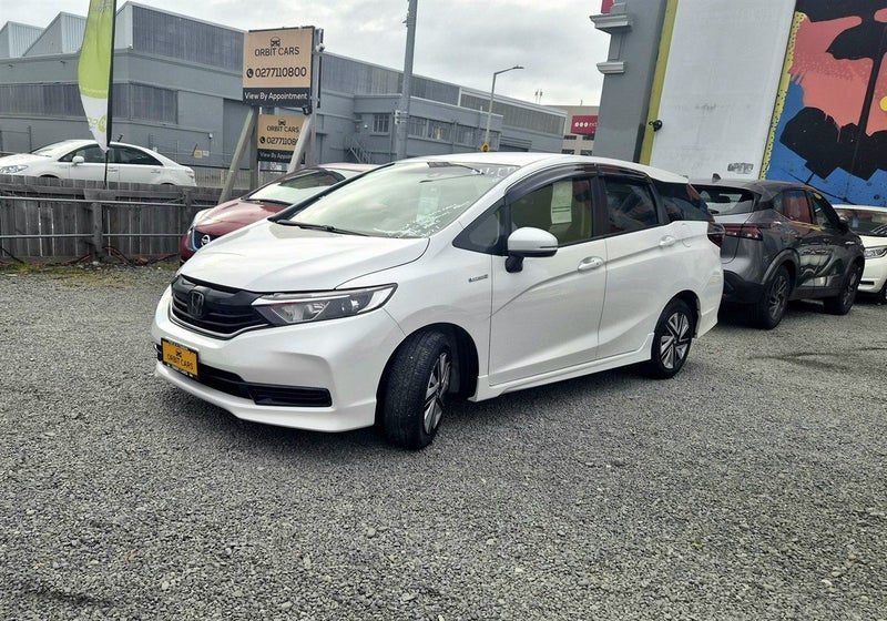 2021 Honda Fit SHUTTLE HYBRID HONDA SENSING, photo 2