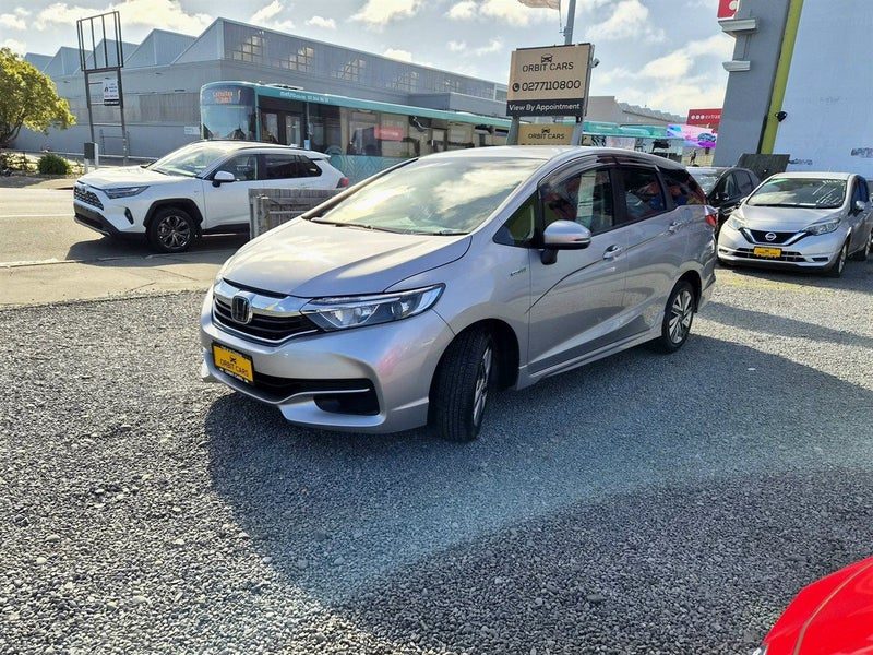 2019 Honda Fit Shuttle, photo 2