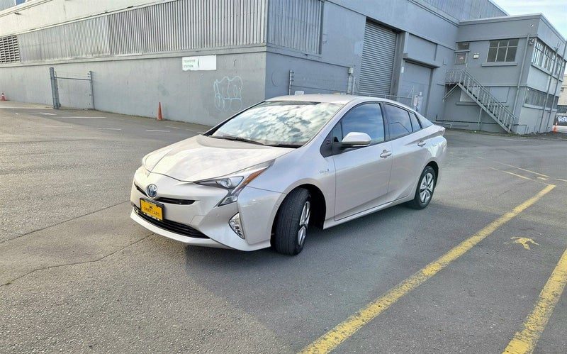2016 Toyota Prius A - MODEL - BT & REVERSE CAMERA, photo 2
