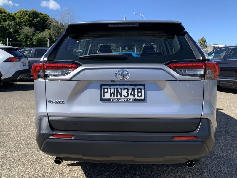 2023 Toyota RAV4 GX FWD, photo 3