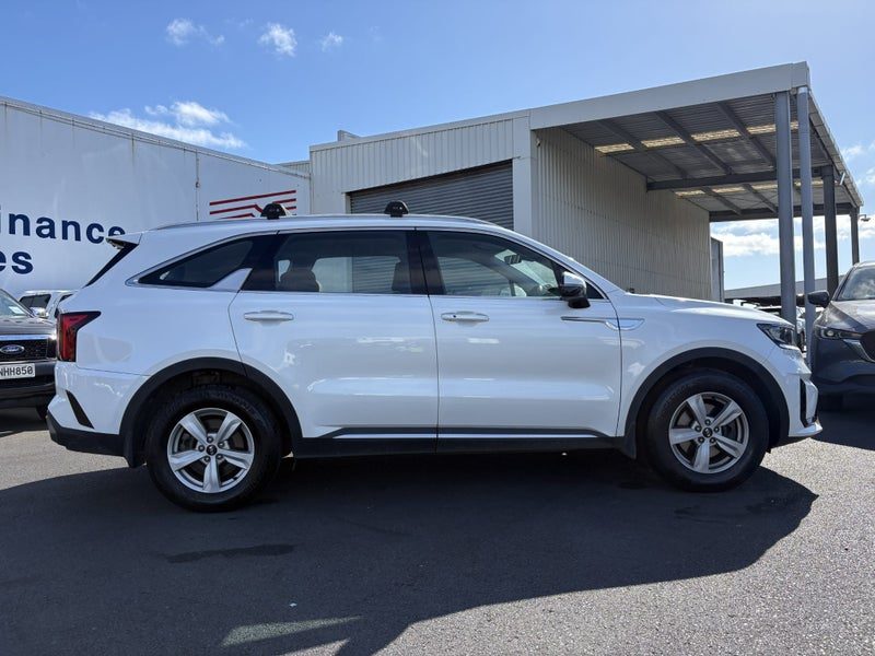2021 Kia Sorento LX, photo 3