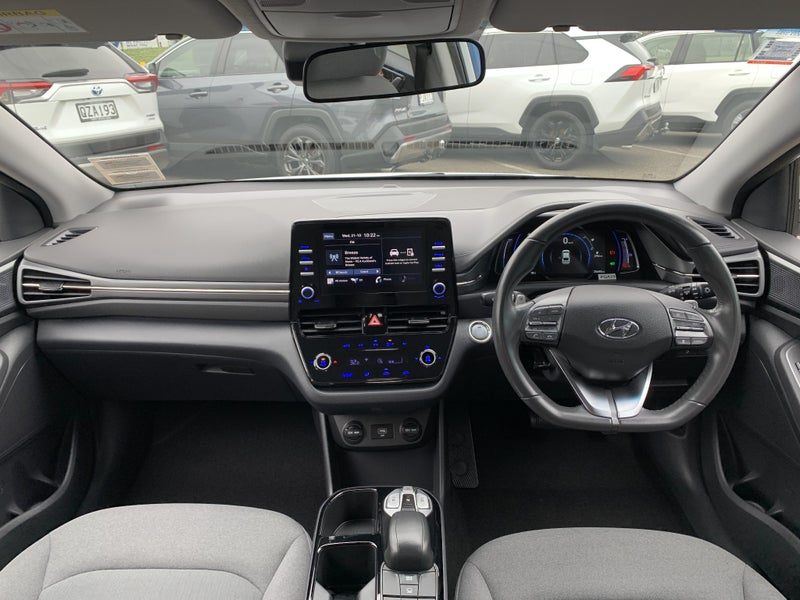 2022 Hyundai IONIQ Electric, photo 2