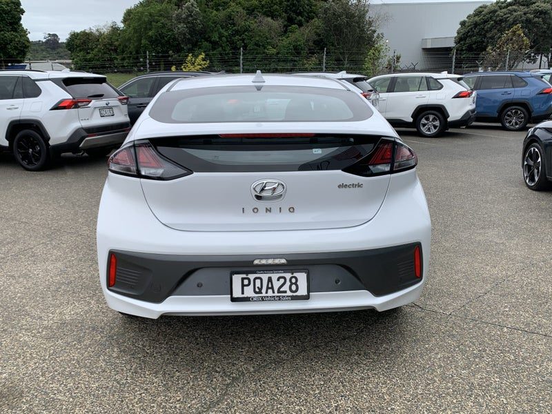 2022 Hyundai IONIQ Electric, photo 3