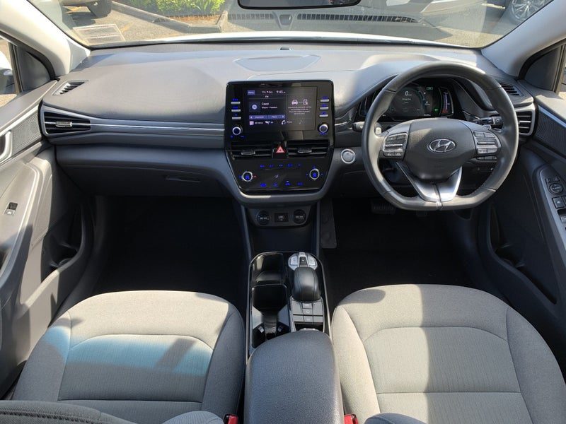 2022 Hyundai IONIQ Electric, photo 2