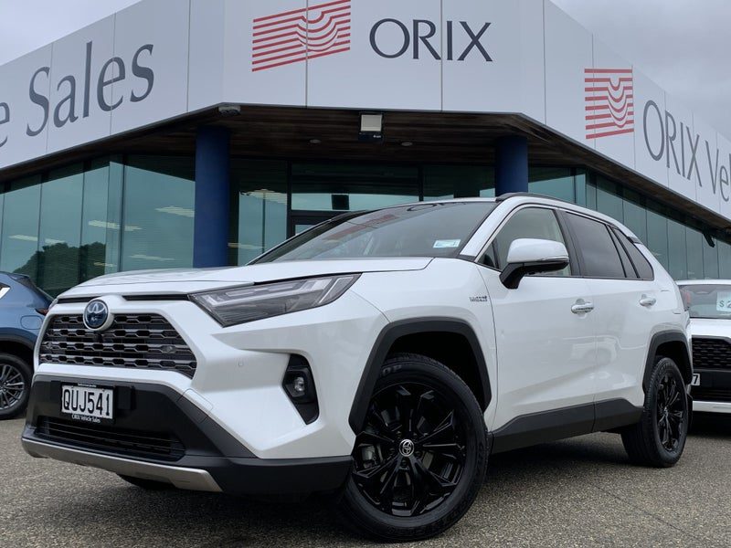 2024 Toyota RAV4 Limited Hybrid