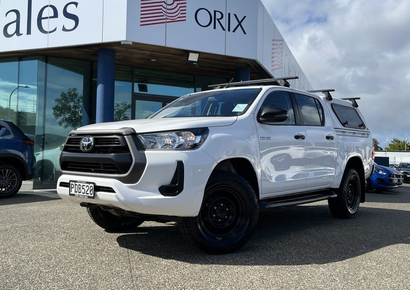 2022 Toyota Hilux SR Double Cab 2WD