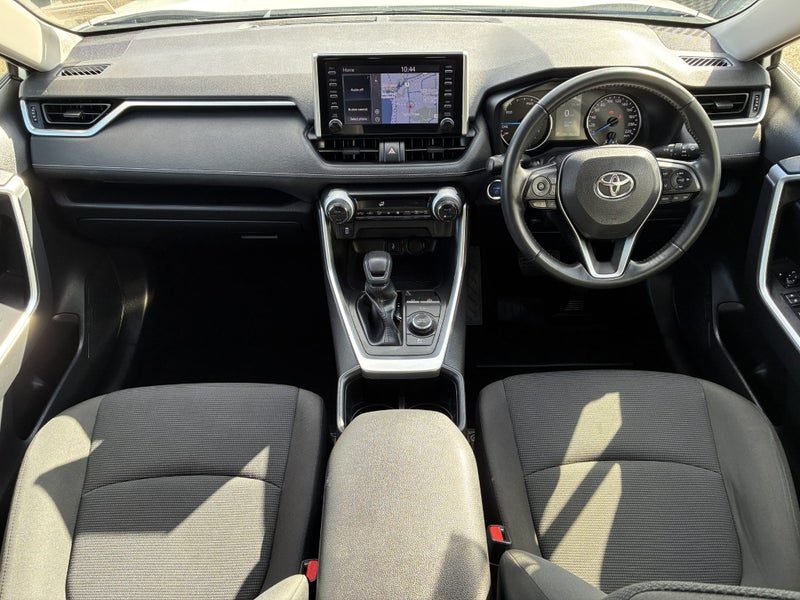 2022 Toyota RAV4 GX Hybrid, photo 2