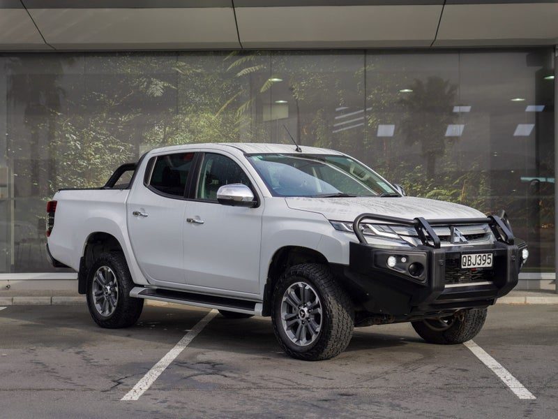 2023 Mitsubishi Triton DC VRX 4WD 2.4 DIESEL UTE