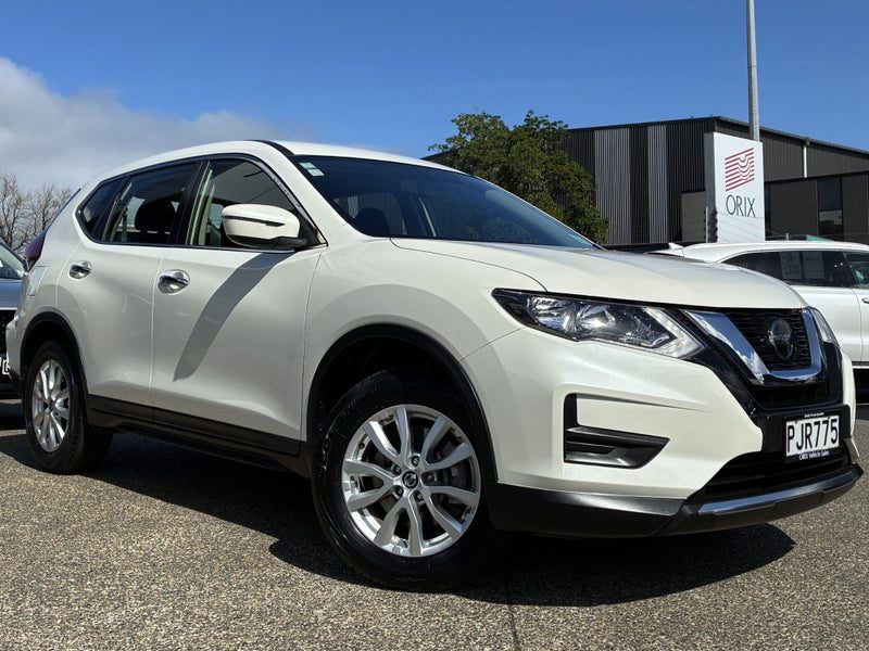 2022 Nissan X-Trail ST 2WD (7 seat), photo 3