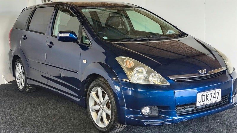 2004 Toyota Wish