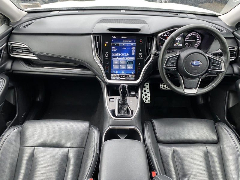 2023 Subaru Outback Touring, photo 2