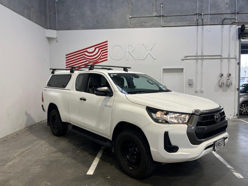 2022 Toyota Hilux SR Extra Cab 2WD