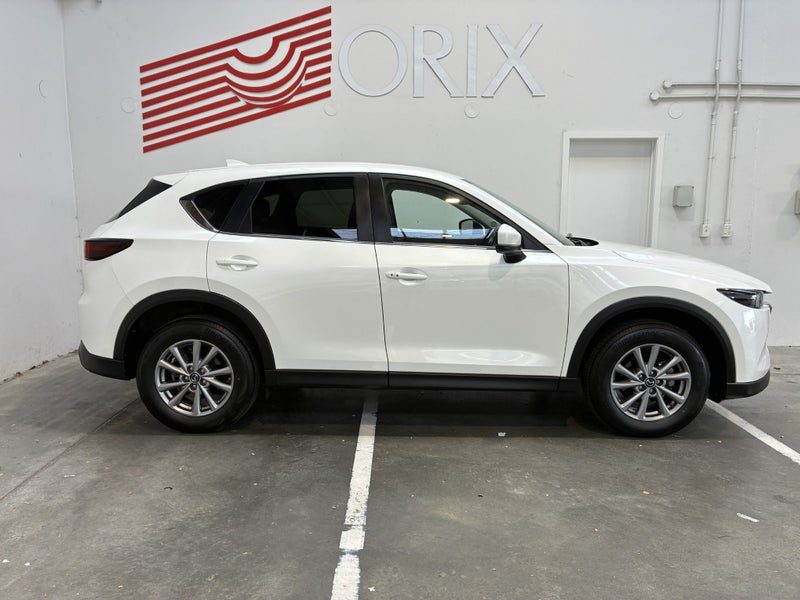 2022 Mazda CX-5 GSX AWD, photo 2