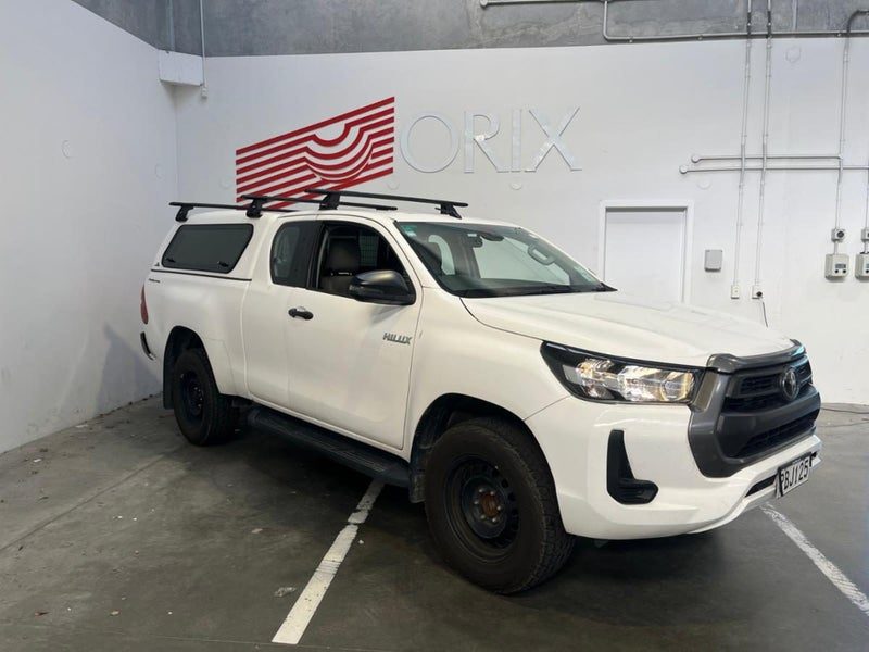 2022 Toyota Hilux SR Extra Cab 2WD