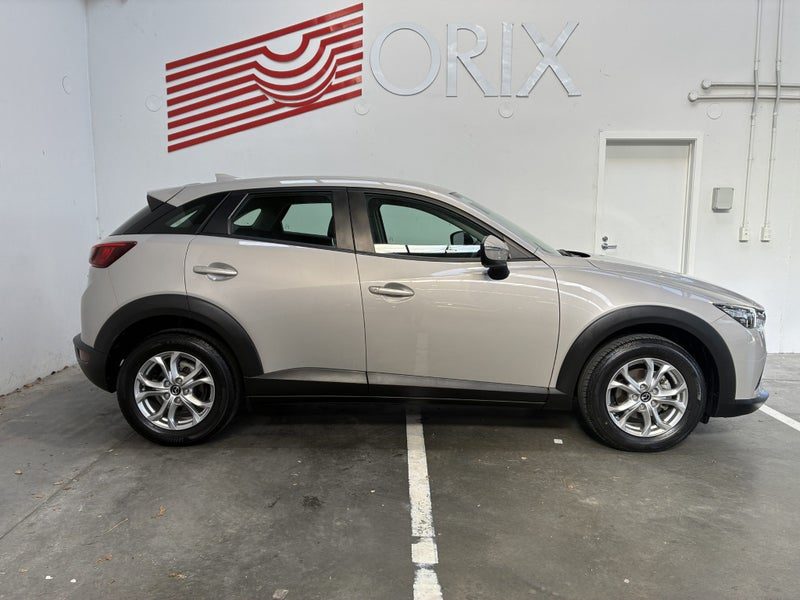 2023 Mazda CX-3 GLX, photo 2