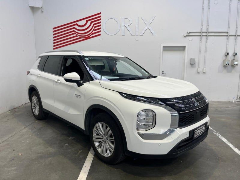 2023 Mitsubishi Outlander LS PHEV
