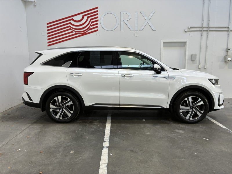 2022 Kia Sorento Deluxe AWD, photo 2