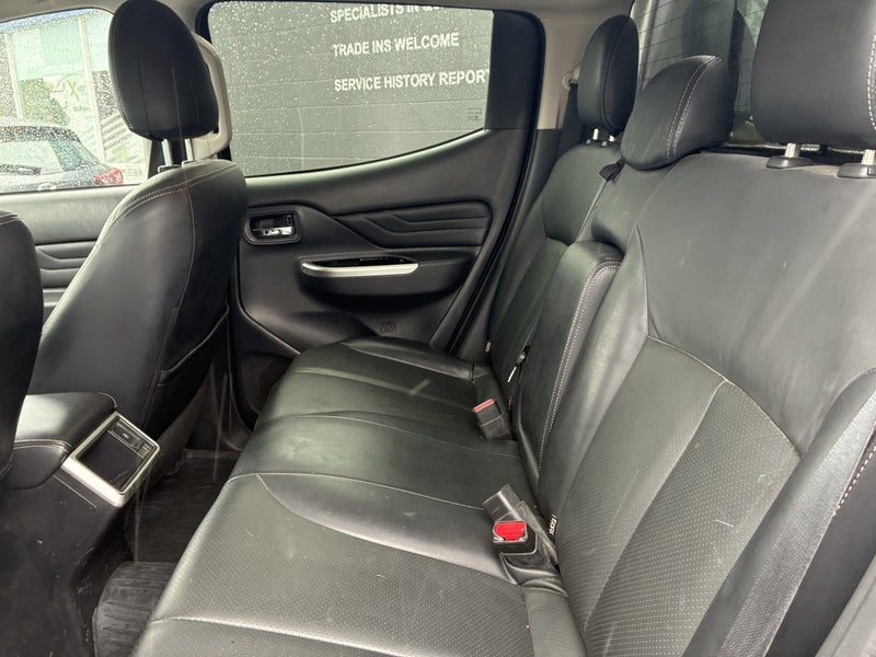 2022 Mitsubishi Triton VRX 4WD, photo 3