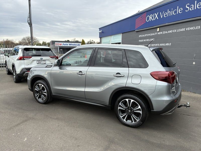 2023 Suzuki Vitara JLX 2WD Hybrid, photo 3