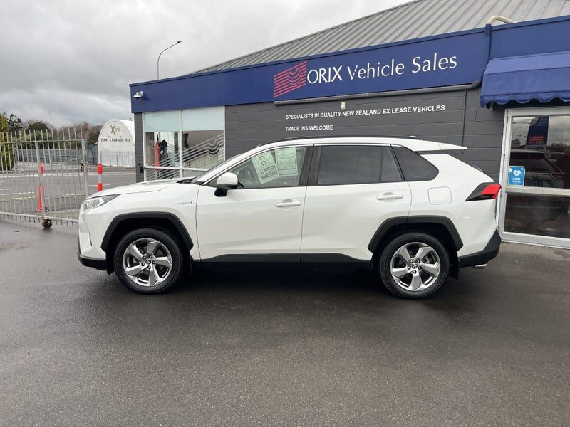 2021 Toyota RAV4 GXL Hybrid, photo 2