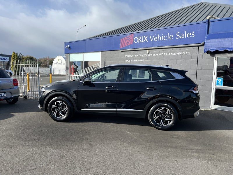 2023 Kia Sportage LX Urban, photo 2