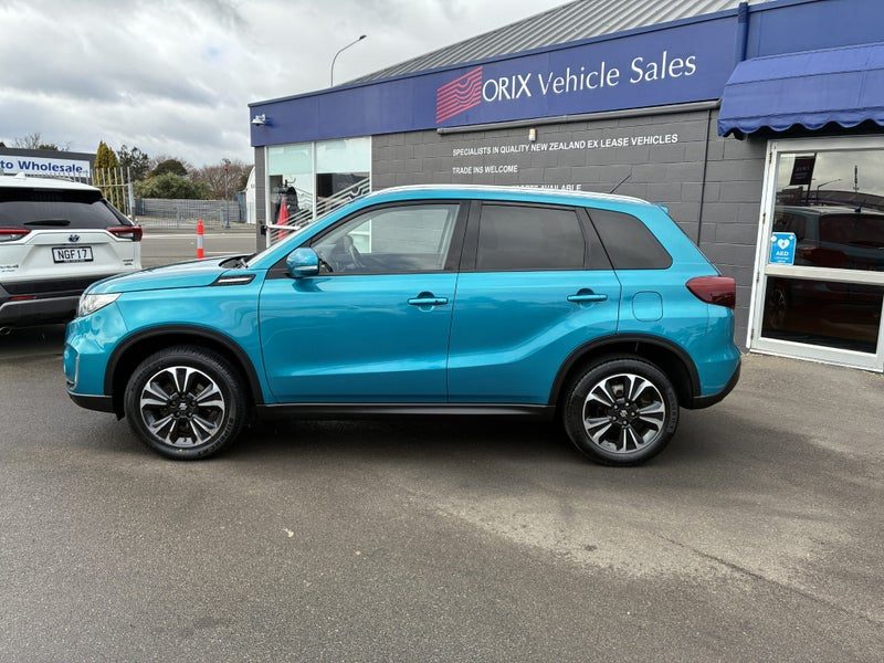 2023 Suzuki Vitara JLX 2WD Hybrid, photo 2