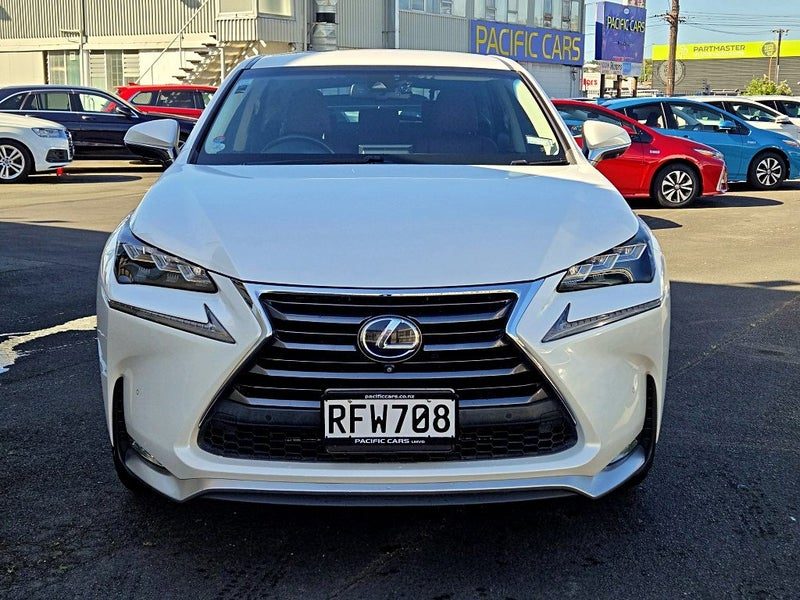 2015 Lexus NX 300h, photo 3